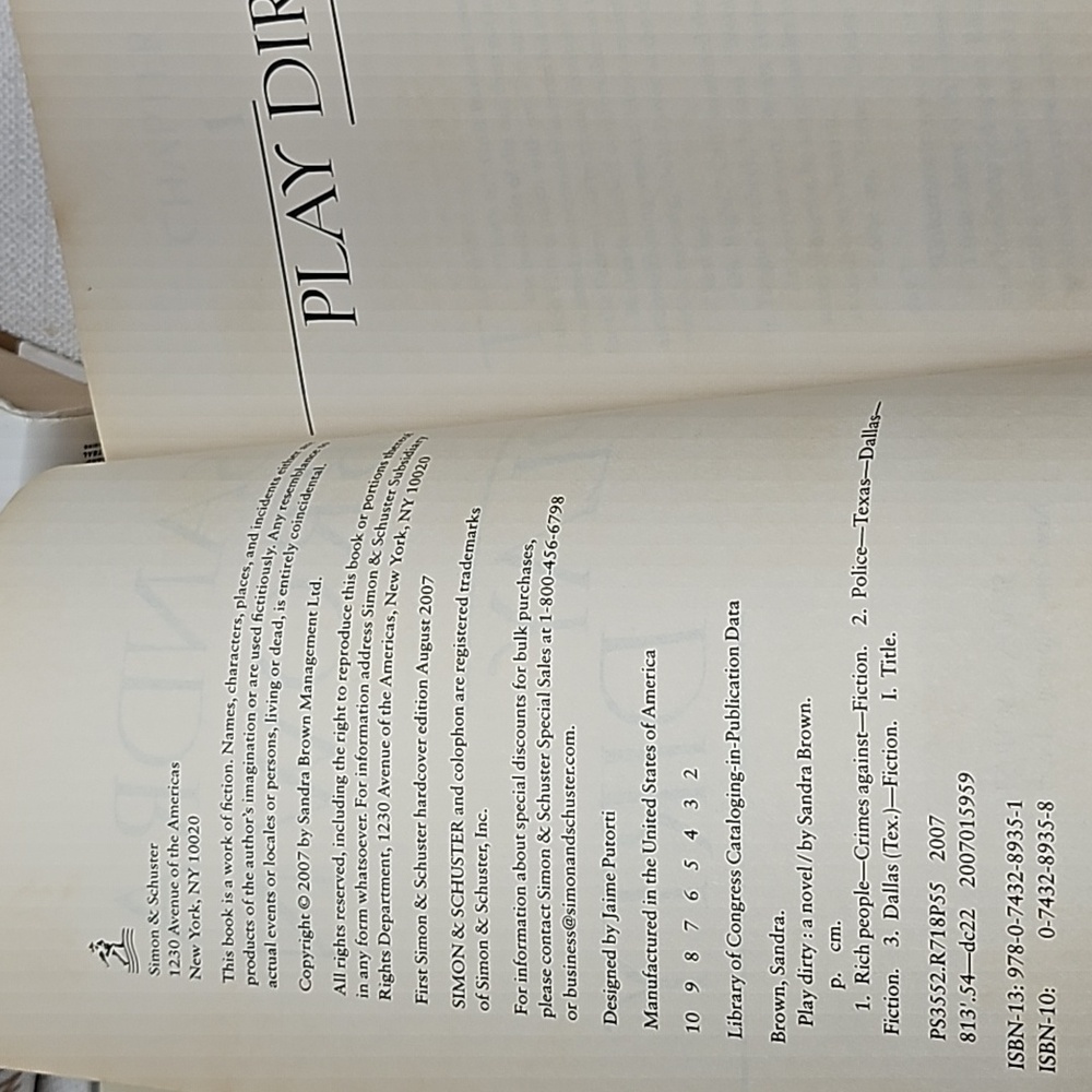 Sandra Brown Novel Bundle - Picture 7 of 16